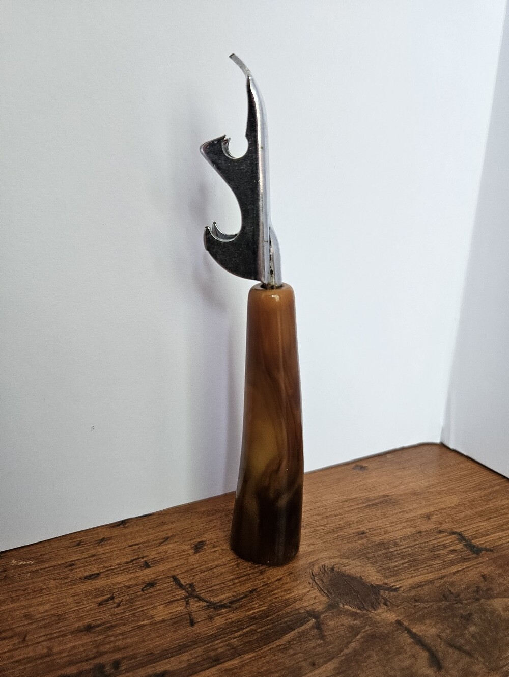 Vintage Bakelite Bottle Opener Amber Colored Handle And Silver-tone Top - Picture 2 of 8